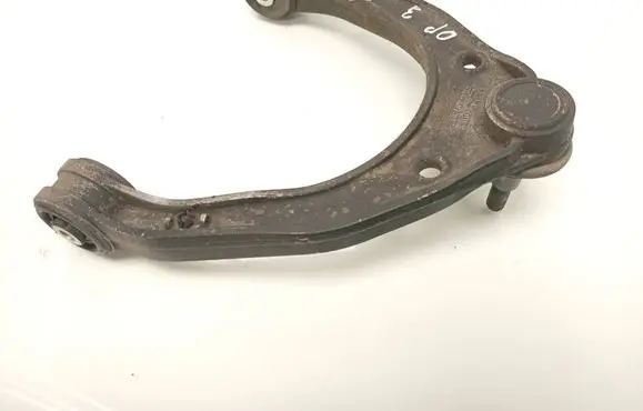Volkswagen Touareg I Front upper control arm/wishbone 7L0407047A