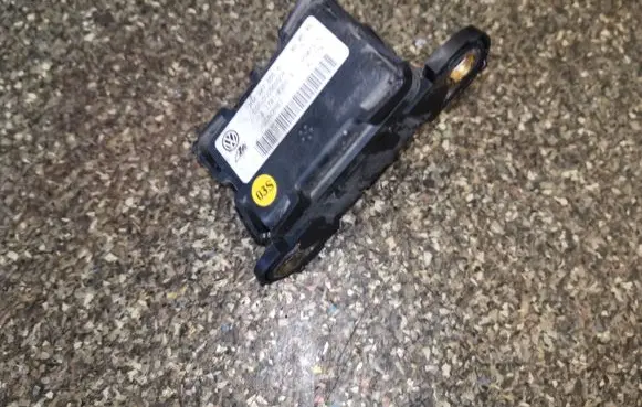 Volkswagen Touran I ESP acceleration yaw rate sensor 7H0907655A