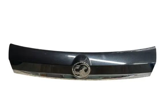 Opel Mokka Trunk door license plate light bar 95093299 95093281