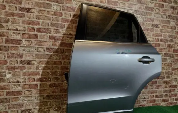 Audi Q5 SQ5 Front door