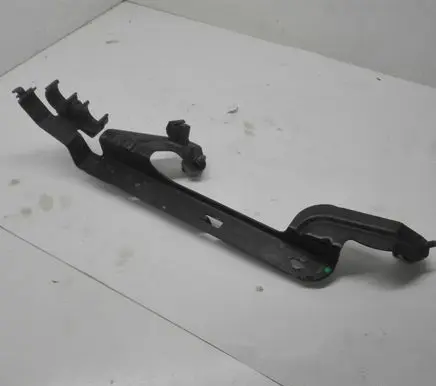 Audi Q7 4L Webasto auxiliary heater mount bracket 7L0819735B