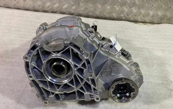 Land Rover Range Rover Sport L494 Gearbox transfer box case HPLA7K780AE