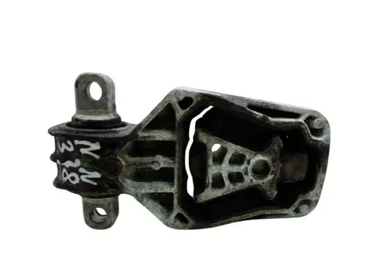 Mercedes-Benz GLA W156 Engine mount bracket A2462401209