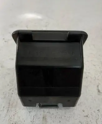 Mazda MPV II LW Car ashtray GJ212512