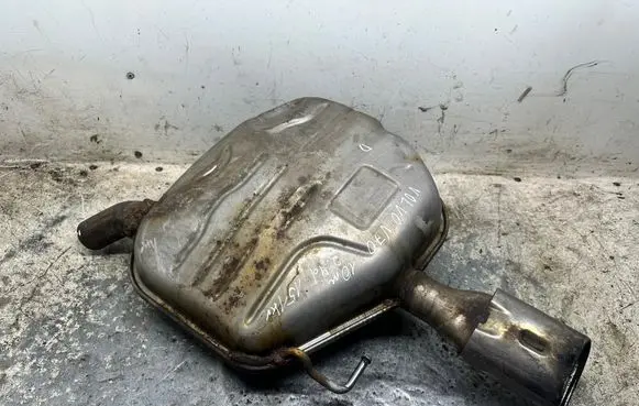 Volvo V70 Rear muffler/silencer tail pipe 