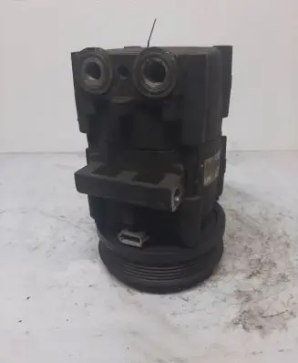 Ford Mondeo Mk III Air conditioning (A/C) compressor (pump)