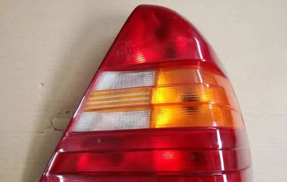 Mercedes-Benz C W202 Rear/tail lights A2028200466