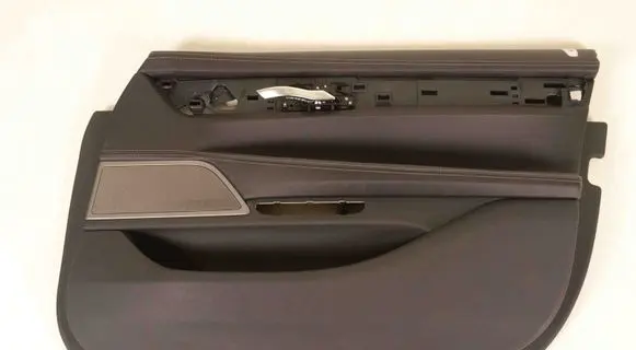BMW 7 G11 G12 Front door card panel trim