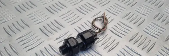 Lexus IS 220D-250-350 Air conditioning (A/C) pressure sensor 499000 7970 4990007970