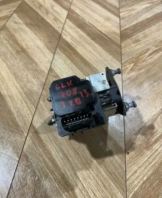 Mercedes-Benz CLK A208 C208 ABS Pump A0034319612 0265202464