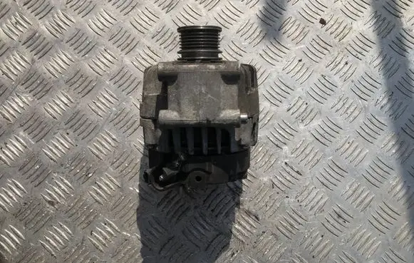 Peugeot 308 Generator/alternator TG12C059 2605106A 7576513