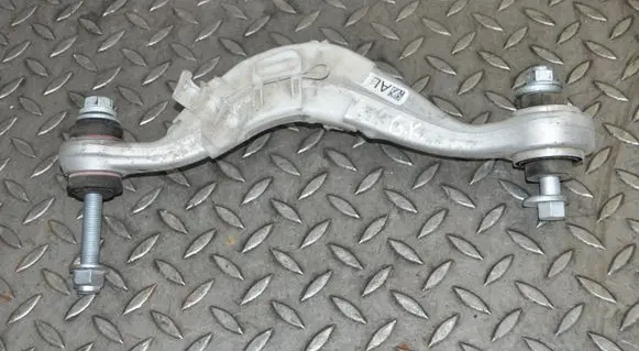 Rear upper control arm/wishbone