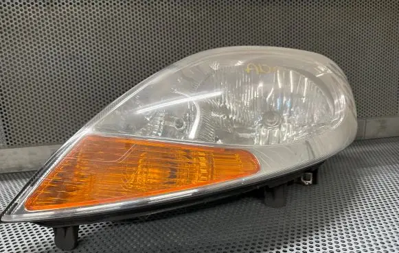 Renault Trafic II (X83) Headlight/headlamp 8200701359 93859831