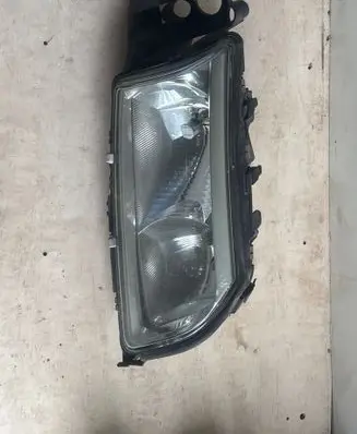 Volvo S80 Headlight/headlamp 8678543 80008455 041NR3002A