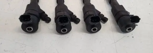 Renault Scenic II - Grand scenic II Fuel injectors set 8200100272