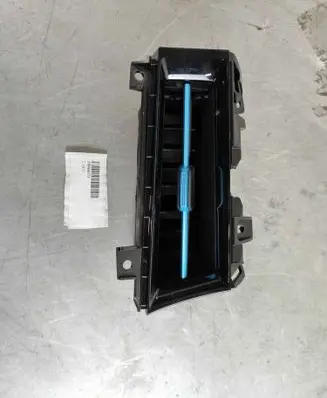MG MG5 II Dashboard side air vent grill/cover trim 10960073