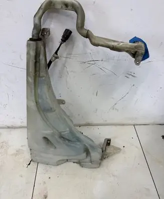 Volkswagen Touareg I Windshield washer fluid reservoir/tank 7L5955463B 7L6955463B
