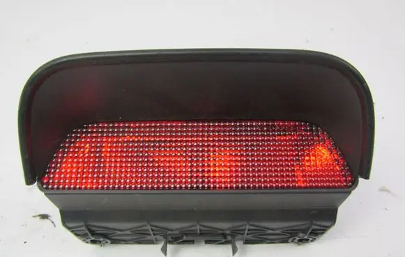 Honda CR-V Third/center stoplight 