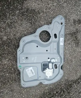 Volkswagen Touran I Rear door window regulator with motor 1T0839729G 1T0839755E