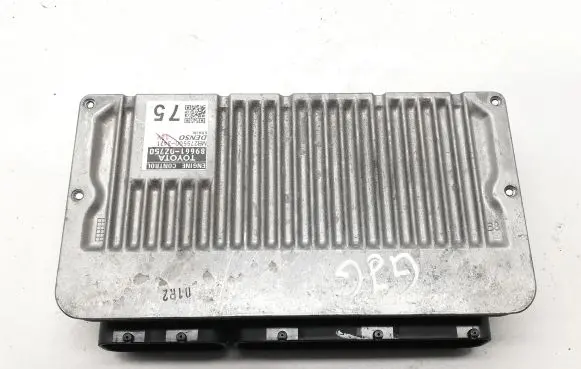 Toyota Auris E180 Engine control unit/module 896610Z750