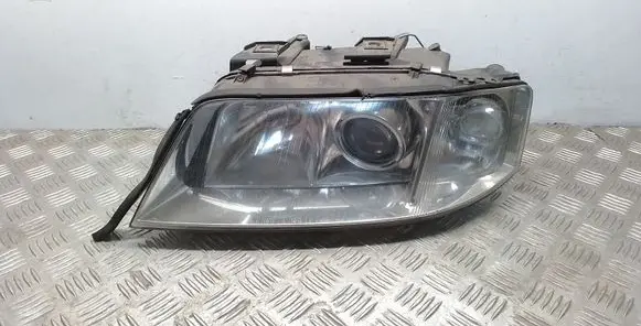 Audi A6 S6 C5 4B Headlight/headlamp