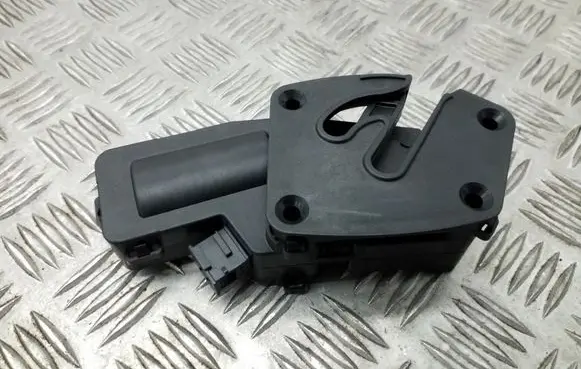 Skoda Superb B6 (3T) Tailgate/trunk/boot lock/catch/latch 3T0827300B