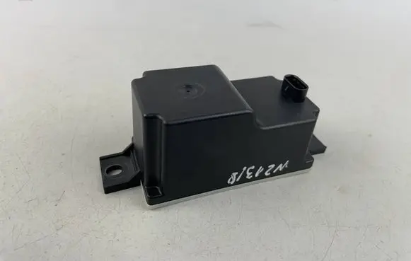 Mercedes-Benz E W213 Voltage converter inverter A2059053414