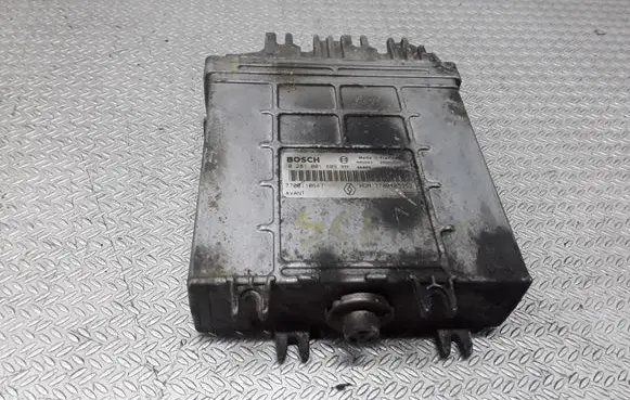 Renault Scenic I Engine control unit/module 0281001809 7700110647