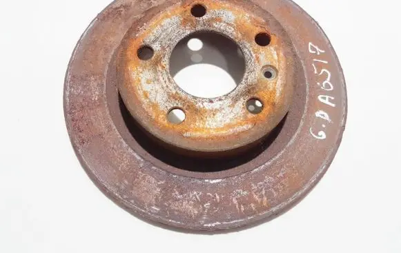 Opel Zafira B Rear brake disc neventiliuojamas
