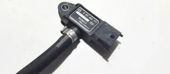 Mercedes-Benz CLK A208 C208 Air pressure sensor 0281002771 55198717