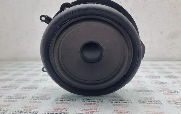 Audi A8 S8 D3 4E Front door speaker 4E0035411