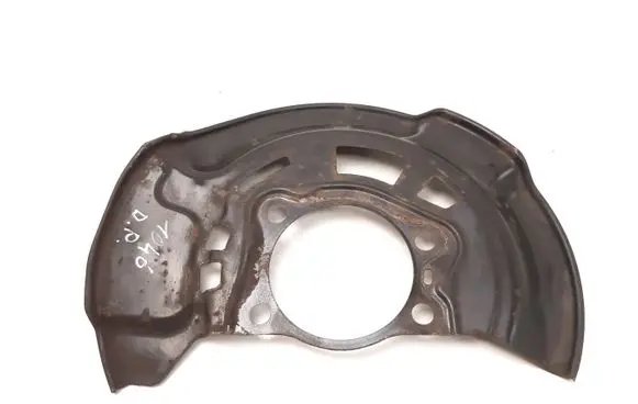 Toyota RAV 4 (XA30) Front brake disc dust cover plate 