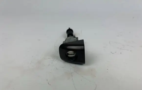 Audi Q5 SQ5 Front door lock (next to the handle) 8R2837168B
