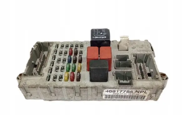 Fiat Punto (188) Fuse module 46817785