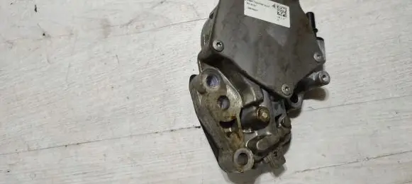 Opel Astra K Vacuum pump 12678247