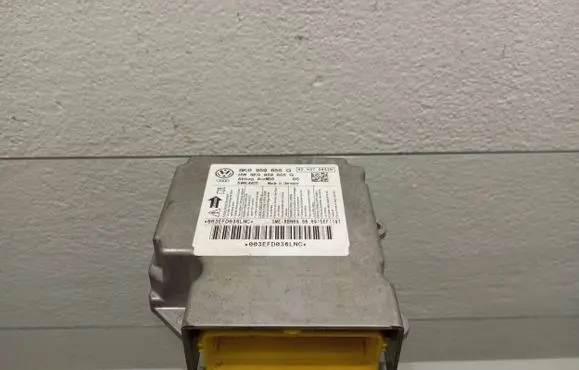 Audi A4 S4 B8 8K Airbag control unit/module 8K0959655G 5WK44111