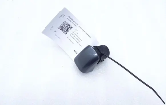Audi Q3 8U Front door handle cover 8T0837167A
