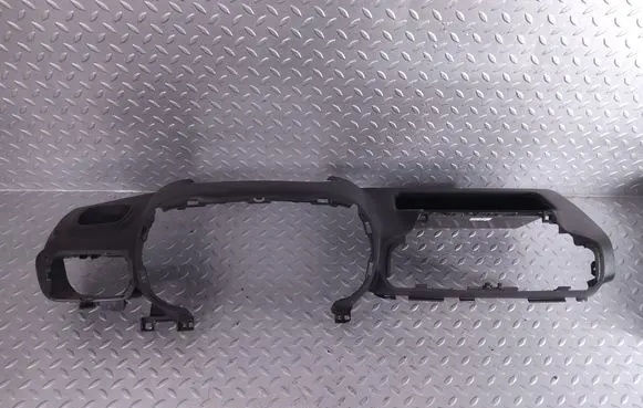 Toyota ProAce City Panel trim SU001A8867 9816727577