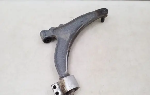Opel Insignia A Front lower control arm/wishbone 
