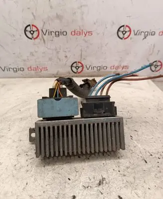 Nissan Qashqai Glow plug pre-heat relay 8200558438A RCS812