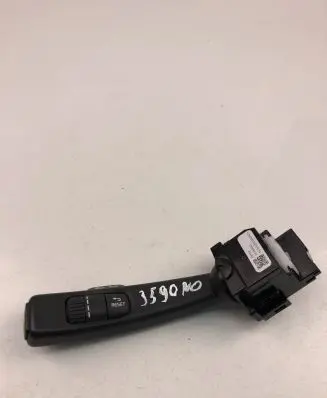 Volvo V40 Indicator stalk 31394001