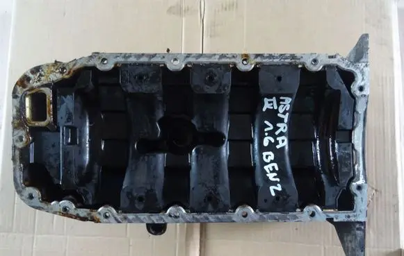 Opel Astra J Oil sump 