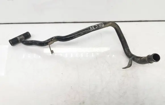 Volkswagen Golf VII Engine coolant pipe/hose 04l121085
