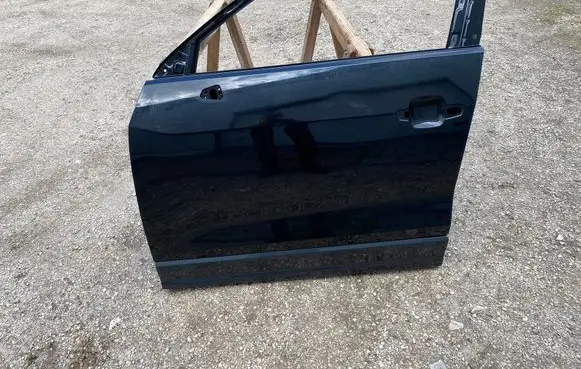 Audi Q2 - Front door 81A831123
