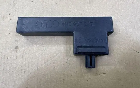 Audi A8 S8 D4 4H Interior comfort aerial antenna 4H0907247