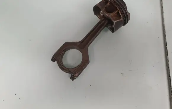 BMW 5 F10 F11 Piston with connecting rod 11258619196 11247624615