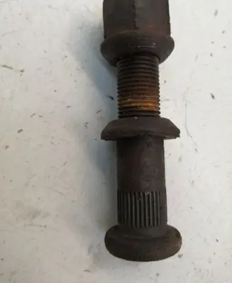 Nuts/bolts