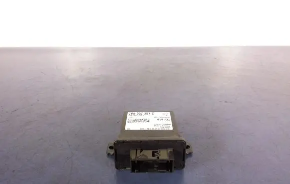 Volkswagen PASSAT B8 Other control units/modules 7P6907357C