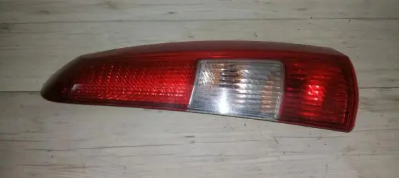 Volvo S70 V70 V70 XC Rear/tail lights 9154494ece