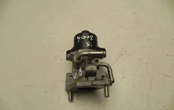 Lexus IS III XE30 EGR valve 2562036040 VD7518